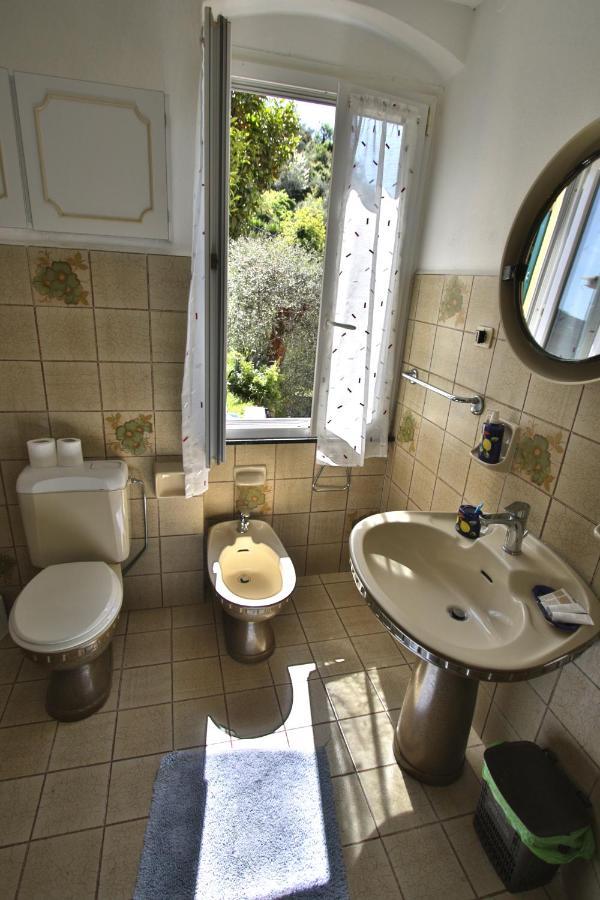 Mamaamelia Apartman Levanto Kültér fotó